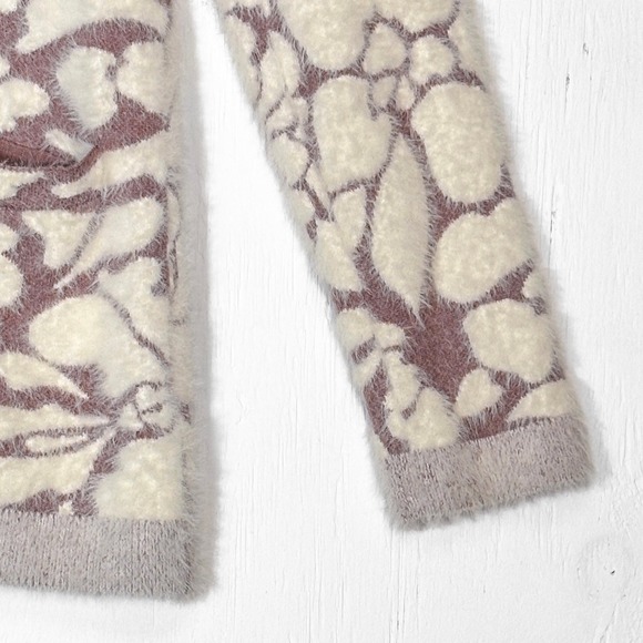 Anthropologie Meadow Rue Floral Eyelash Cardigan Sweater Womens XS Fuzzy Soft - Picture 6 of 10